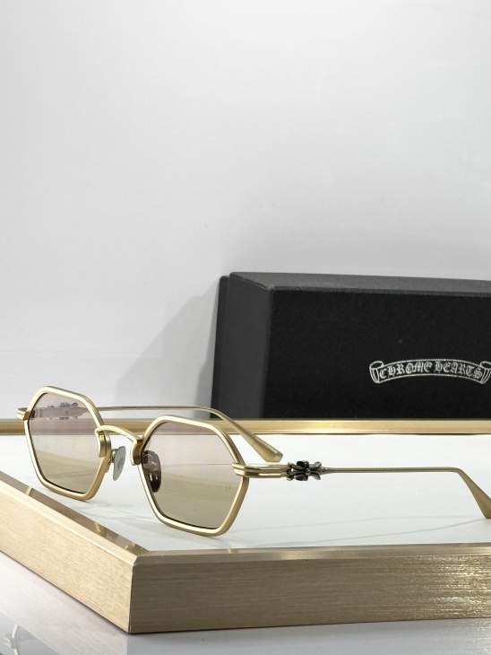 Picture of Chrome Hearts Sunglasses _SKUfw75976567fw